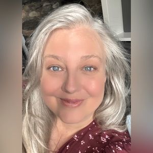 Meet your Posher, Angharad